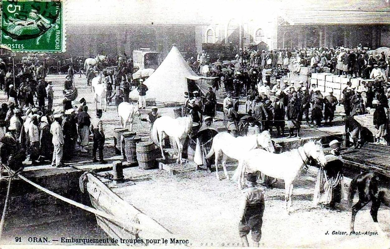 Oran - Embarquement des Troupes pour le Maroc.jpg